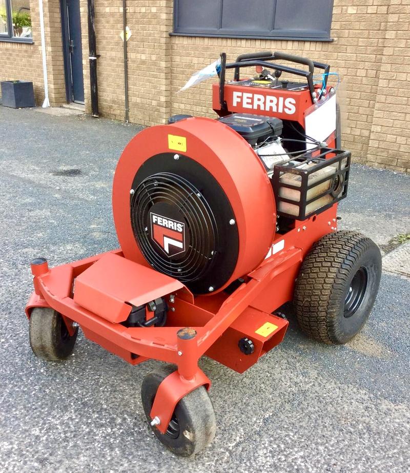 FERRIS FB1000 BLOWER